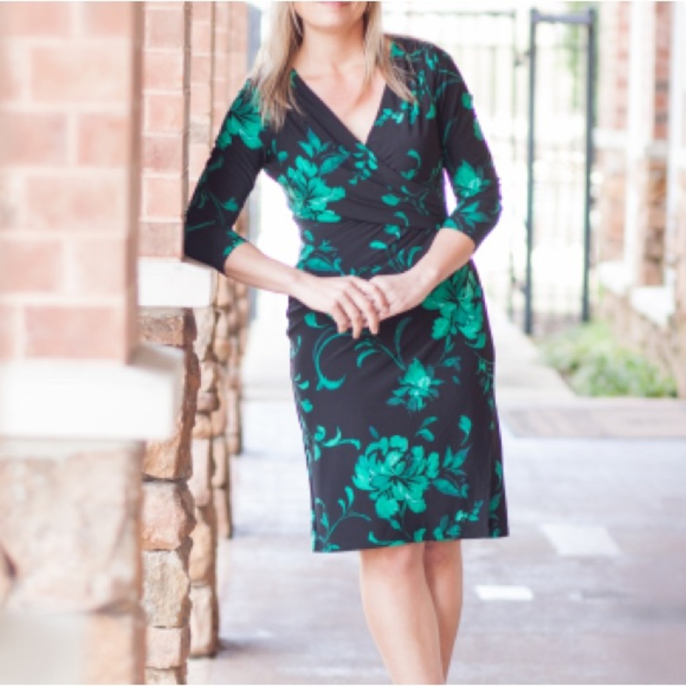 Women's Faux Draped top Dress, Green/Black, Size 6
